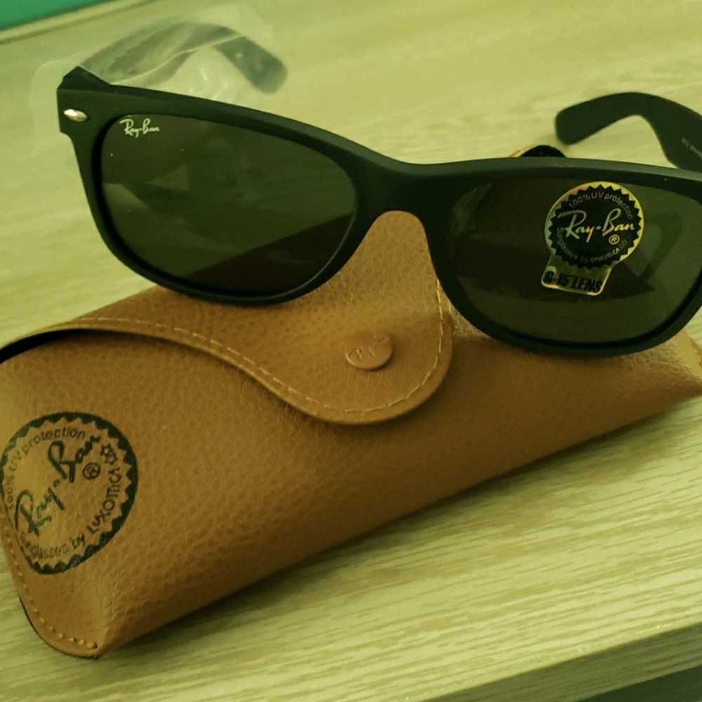 😎 Ray Ban New Wayfarer Sunglasses